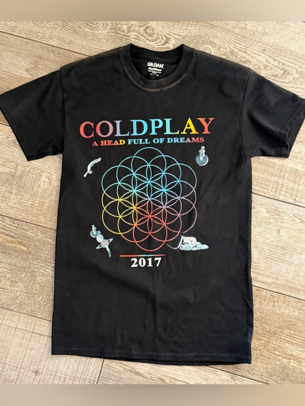 'A Head Full of Dreams' 2017 Black Short Sleeve Concert Unisex T-Shirt Size- S
